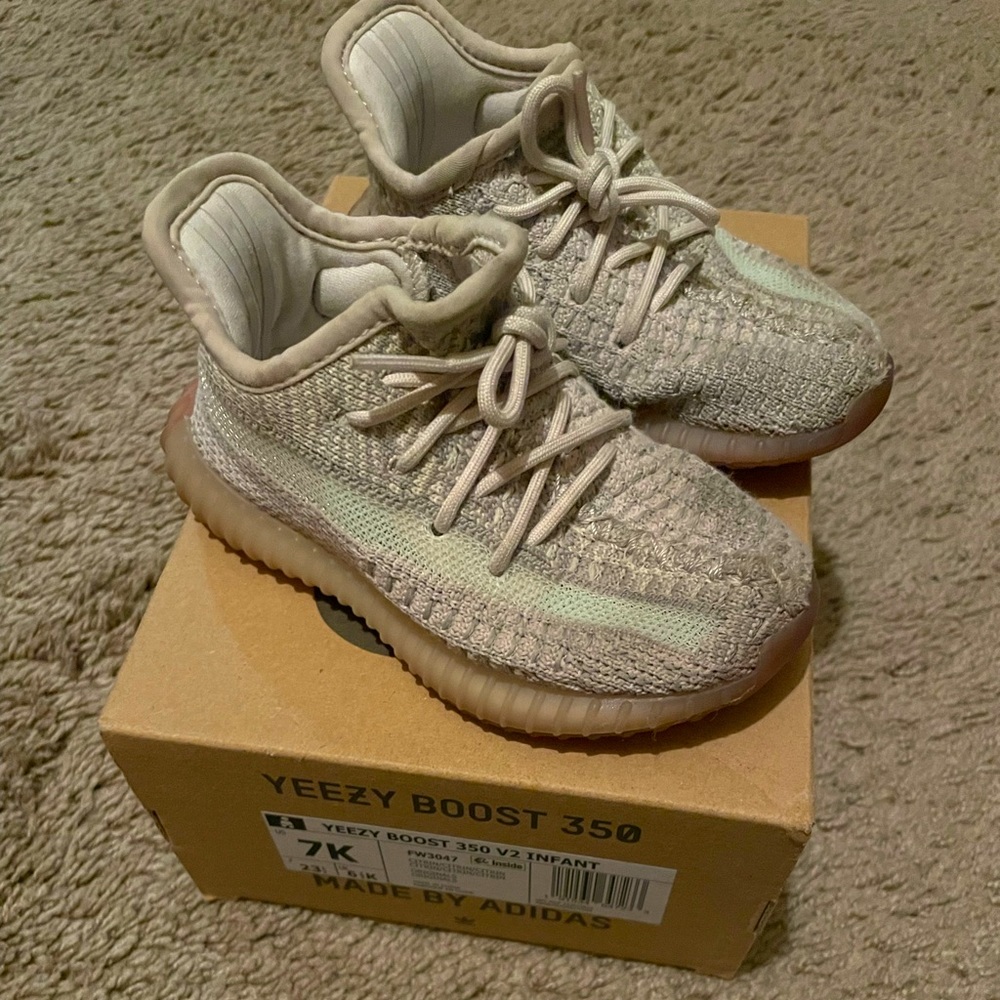 Yeezy Boost 350 V2 Infant Citrin